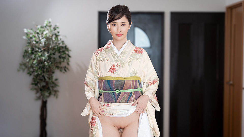 Japanese Beauty's Double Orgasm