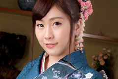 Kimono, restraint and toy torture! Her breasts are dancing wildly out of her kimono! Ayane Sakurai