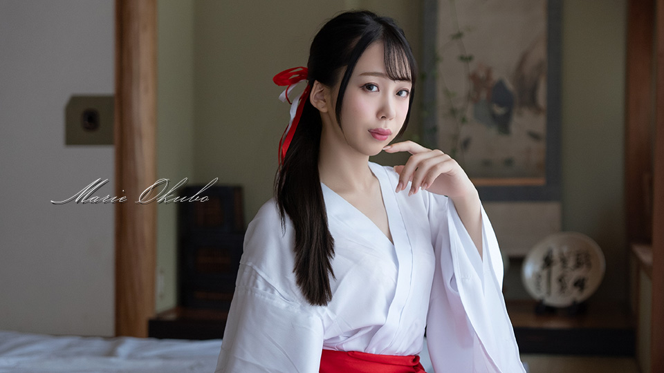 Dirty Training Of A Sacred Shrine Maiden