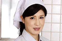 The hidden face of the cleaning lady Yuko Morishita
