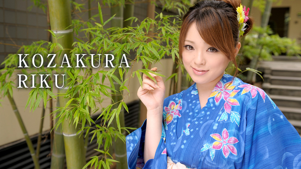 Summer Nude: Take Off Your Pants While Nobody Is Around