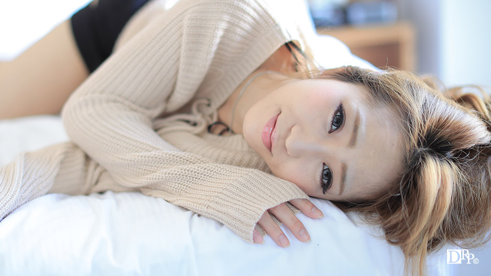 The Ecstasy: Hardcore on a Hairless Pussy