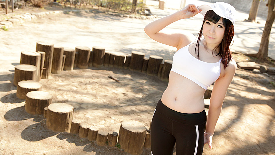 Runing and Shaking Heavy Big Tits