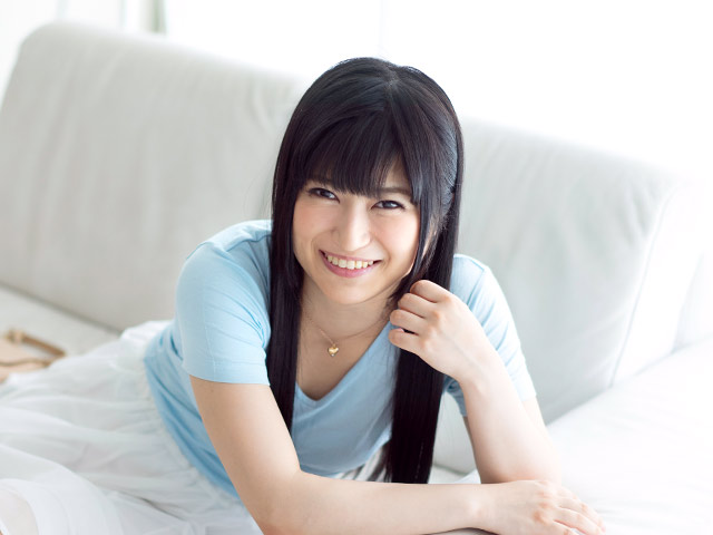 Fall in Love: Shy New Actress